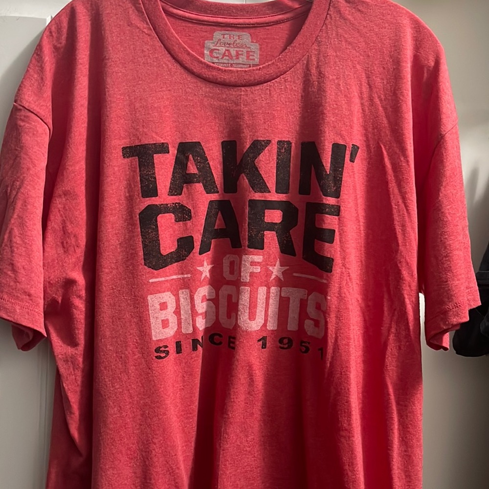 LOVELESS CAFE TSHIRT